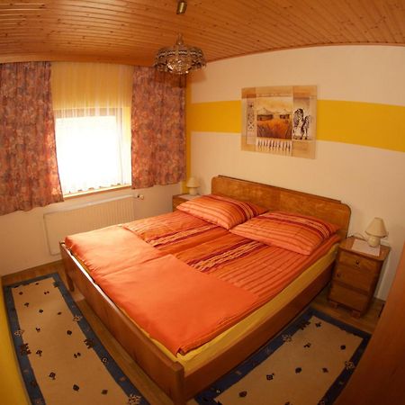 Haus Stoeffler Apartman Reisach Kültér fotó